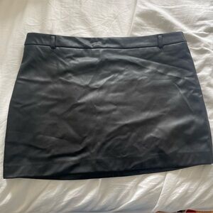 Zara faux leather skirt (brand new)